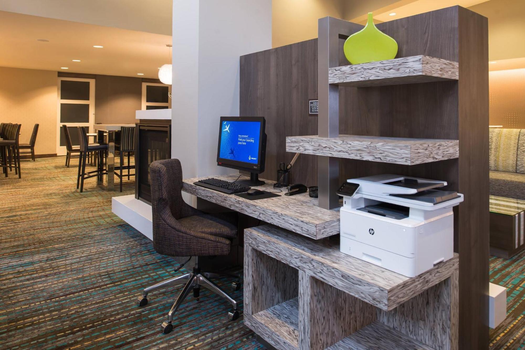 Residence Inn By Marriott St. Louis Westport Maryland Heights Eksteriør billede